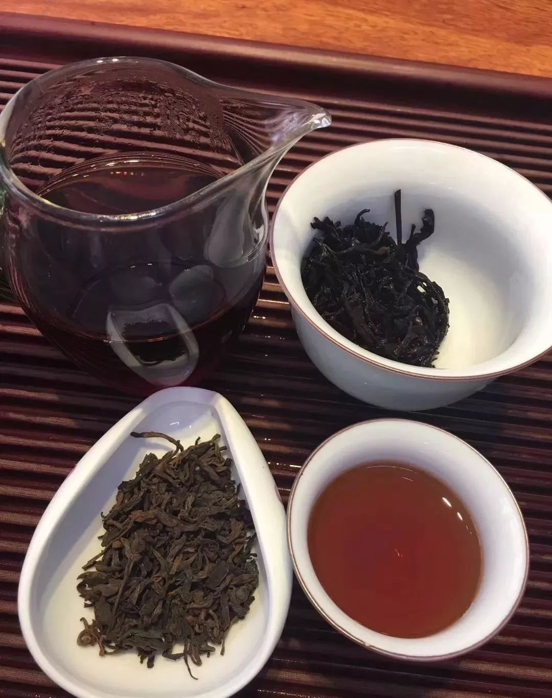 喝什么茶祛湿排毒 b8eeb39ff9184610b9e73633a1bb4193.jpeg