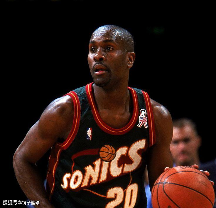 愤怒值爆表!美媒评NBA最佳技术犯规阵容,罗德