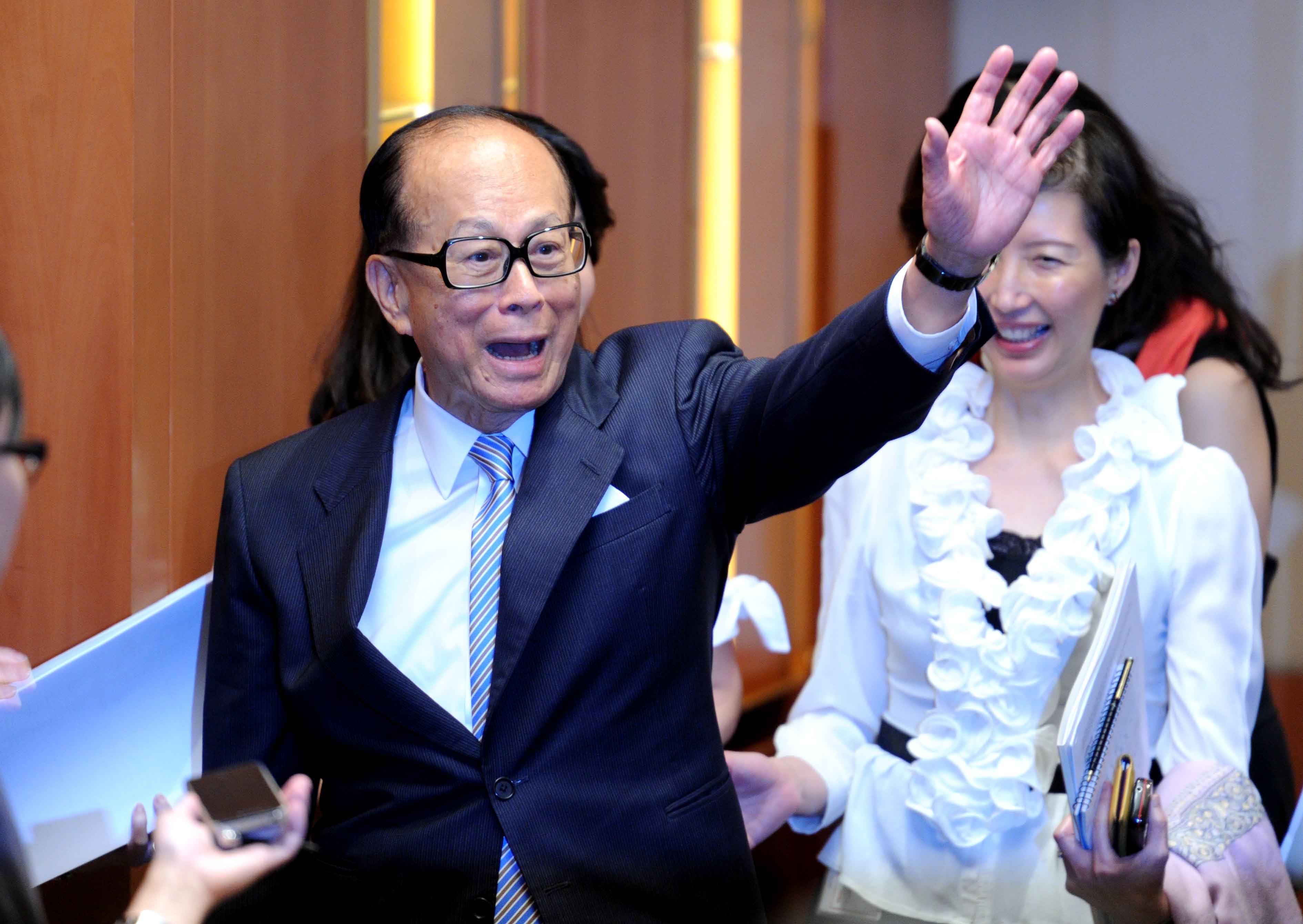 这对中国兄弟若不分家,将超身家1119亿美元的贝佐斯,成世界首富