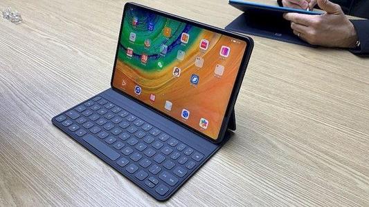 华为Mate Pad Pro平板电脑,搭载最新麒...