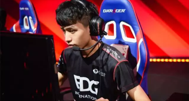 自由之心直播 a26891432d0c4f4785fde5eb9a9fdd48.png