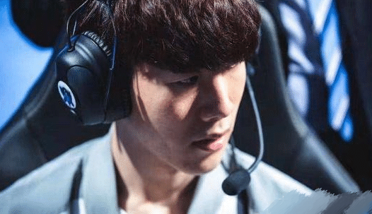 rookie是韩国人吗