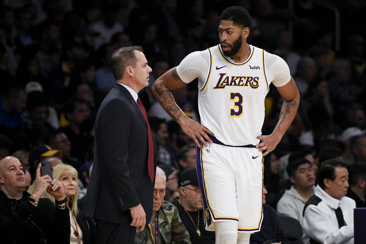 2017前锋排名_第五人格前锋图片(2)