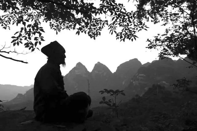 如何修炼道家功法 e6d7bd95cdd94029b47af1c2de2425b7.jpeg