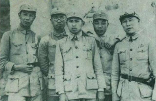 十上将排名_十元帅十大将上将排名(3)