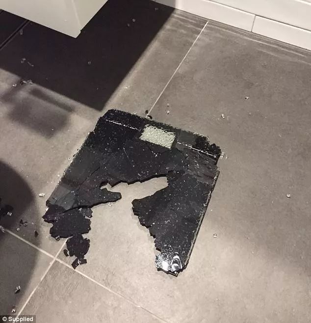 kmart体重秤离奇爆裂,澳女被割伤!大量网友回复:我也遇到了