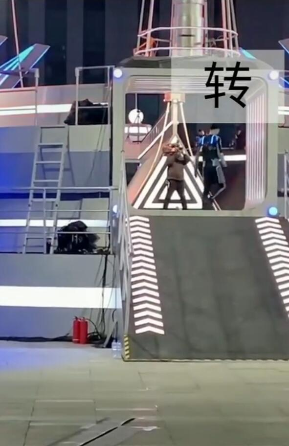 文章配图