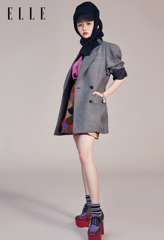 邱淑贞18岁女儿大片曝光,她是完美复刻母亲的