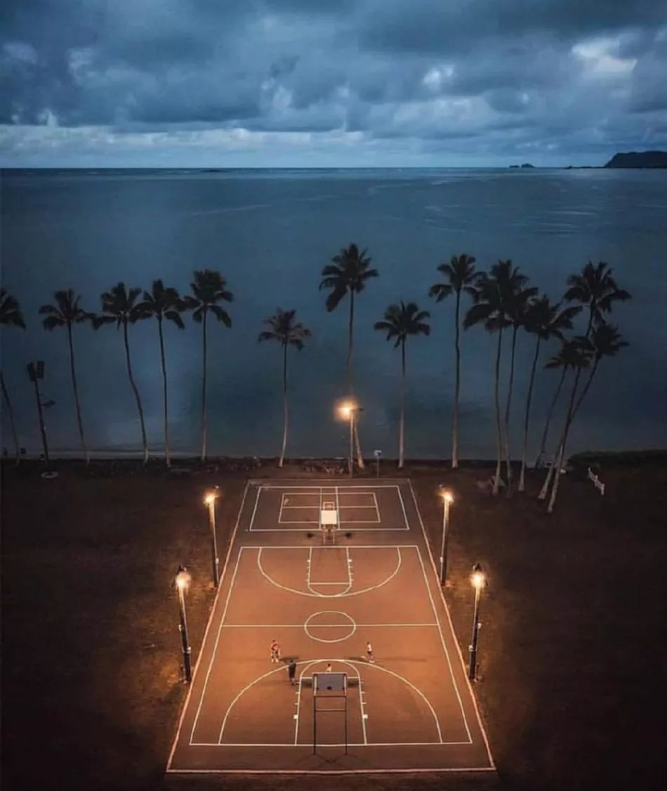 全世界最美的9个海边篮球场,还有比这更梦幻的球场?