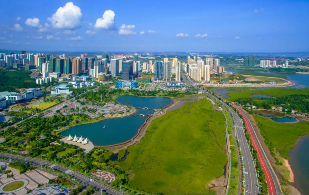 防城港市2020上半年G_2020中秋国庆图片(2)