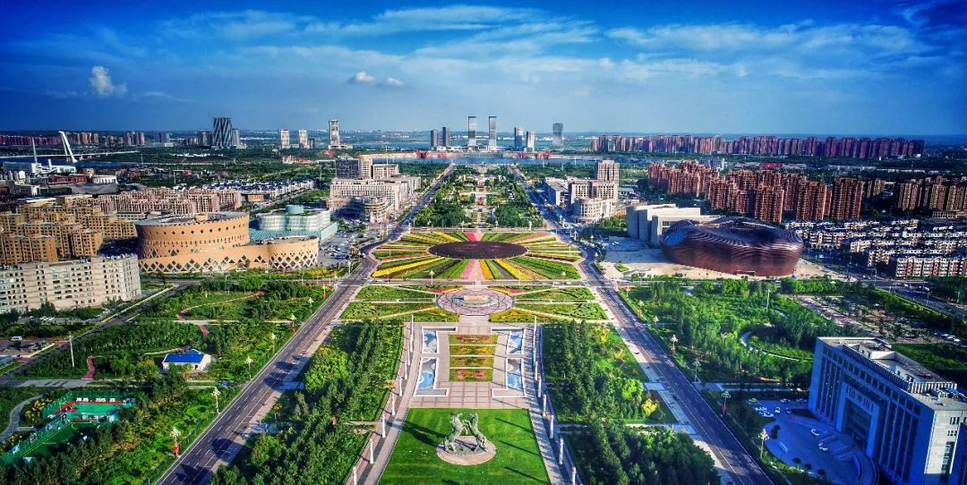 康巴什区人口_鄂尔多斯康巴什区图片
