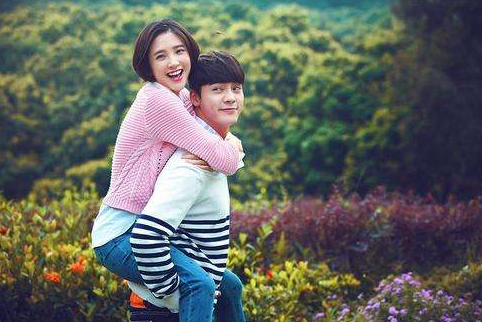 父母爱情电视剧哪个卫视在播 3dbbc440492e42f7ae382b1c902584ed.png