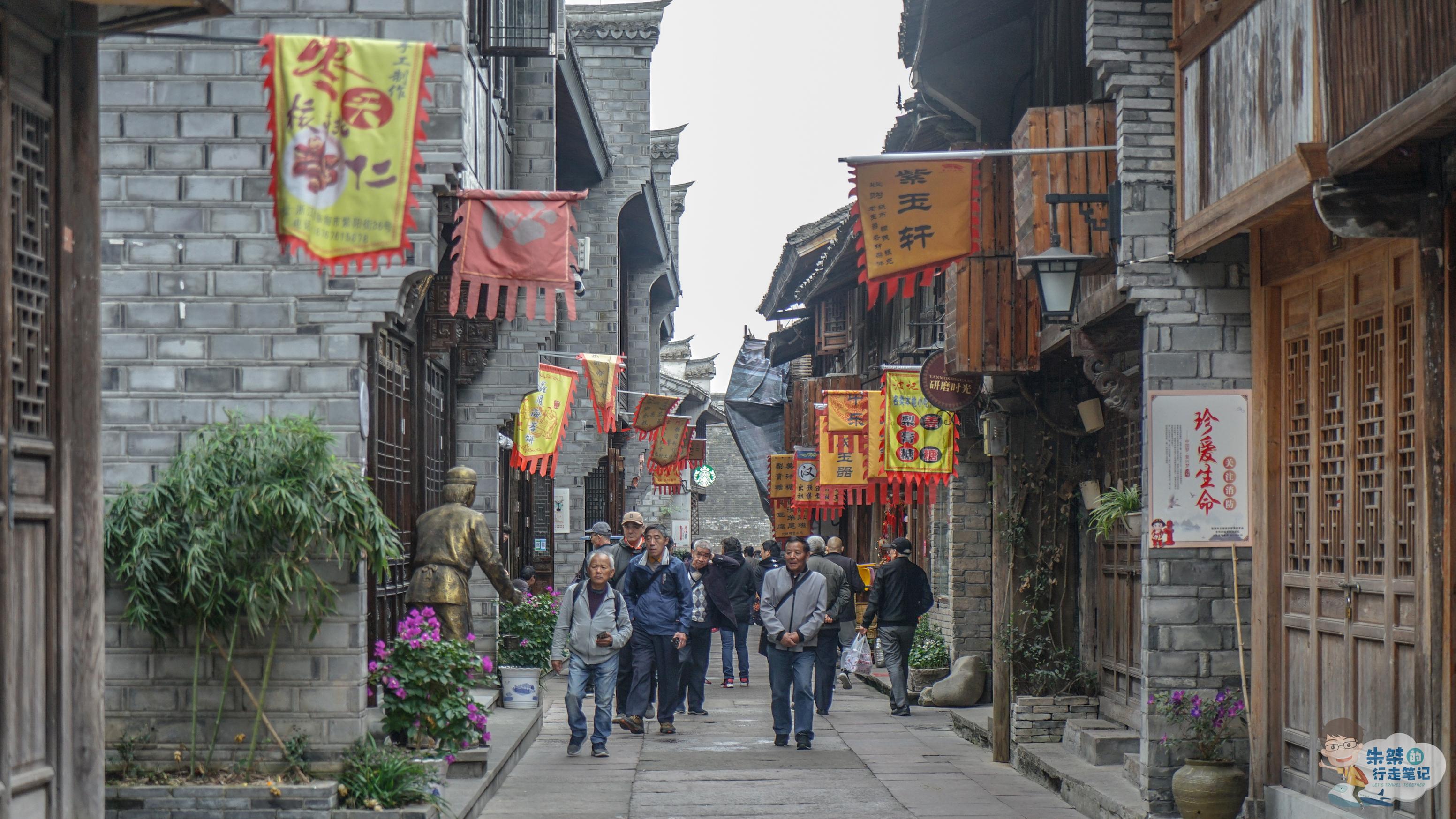 浙江第一古街 全长1080米古迹众多 但是历史上很长时间却未有姓名