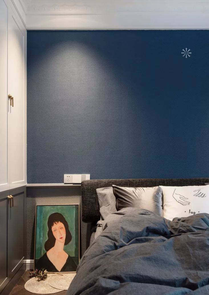 装饰画怎么摆放显高级 65fe4766601c4626ba7850c37e1ad9eb.jpeg