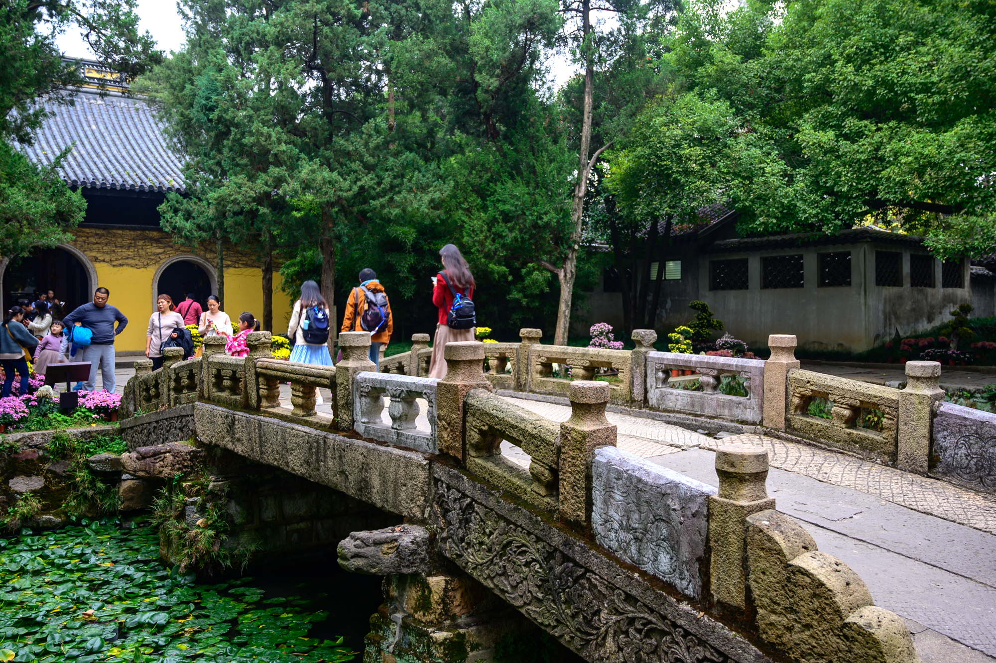 无锡排名第一的古寺，至今1500多年历史，寺前有一棵600年古银杏