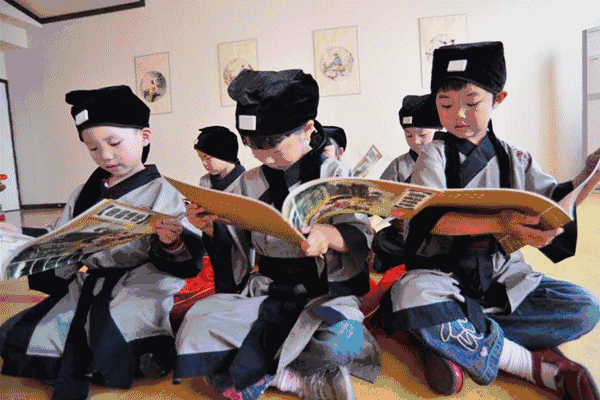【2019秋研学亲子忠孝文化】琅琊山国学研学一日游开笔礼,穿汉服,点