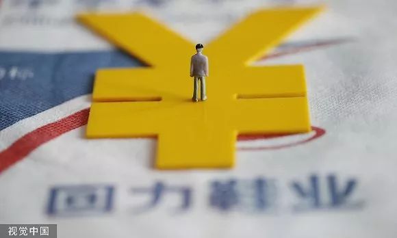 从破产重组到双11破亿，老字号回力鞋在国货风潮