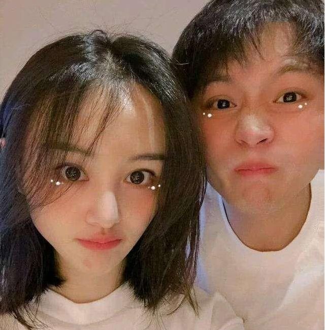 张翰深夜发文14字，内容引人遐想，粉丝喊话郑爽