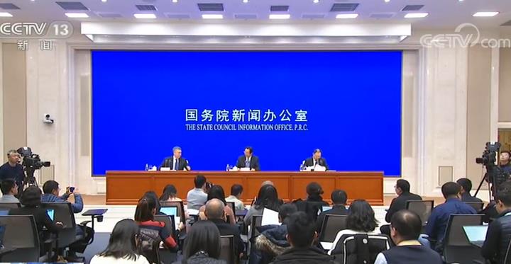 给农民吃下“定心丸”！农业农村部：保持土地