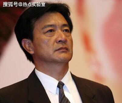 80年代最帅男演员，比唐国强还红，妻子被杀成一