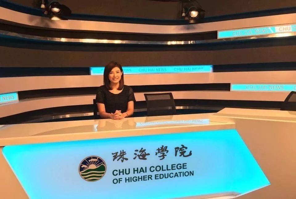 无线新闻之花正式离巢!曾为TVB小生浪费了4年