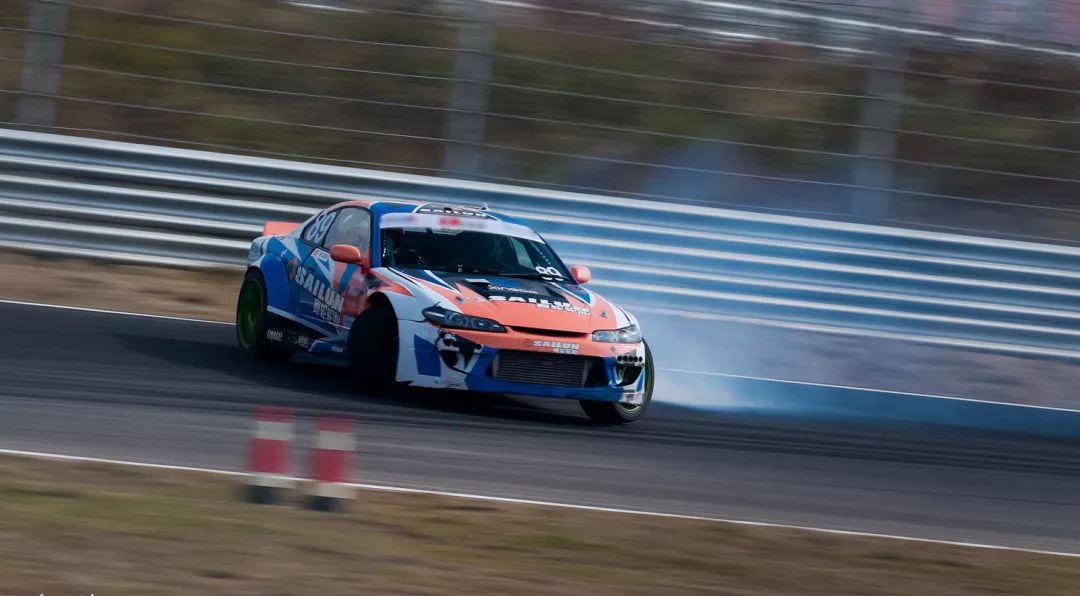 1989/11/15 赛轮轮胎飘移车队 日产s15 引擎2jz gte3.