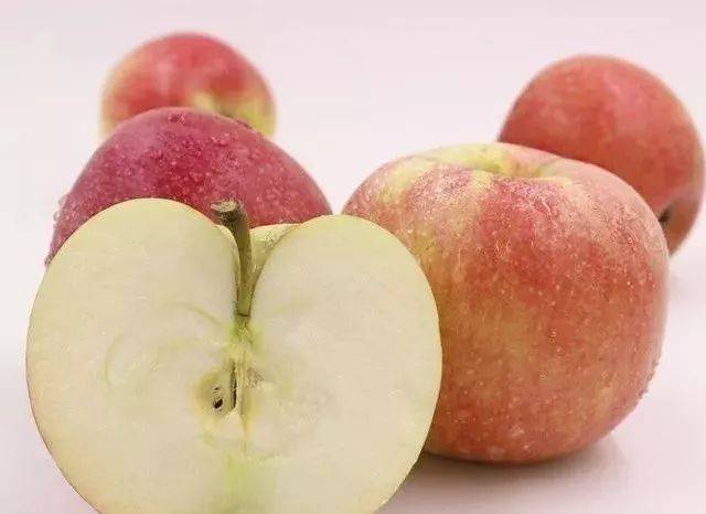 蒸熟的苹果怎么吃更好吃