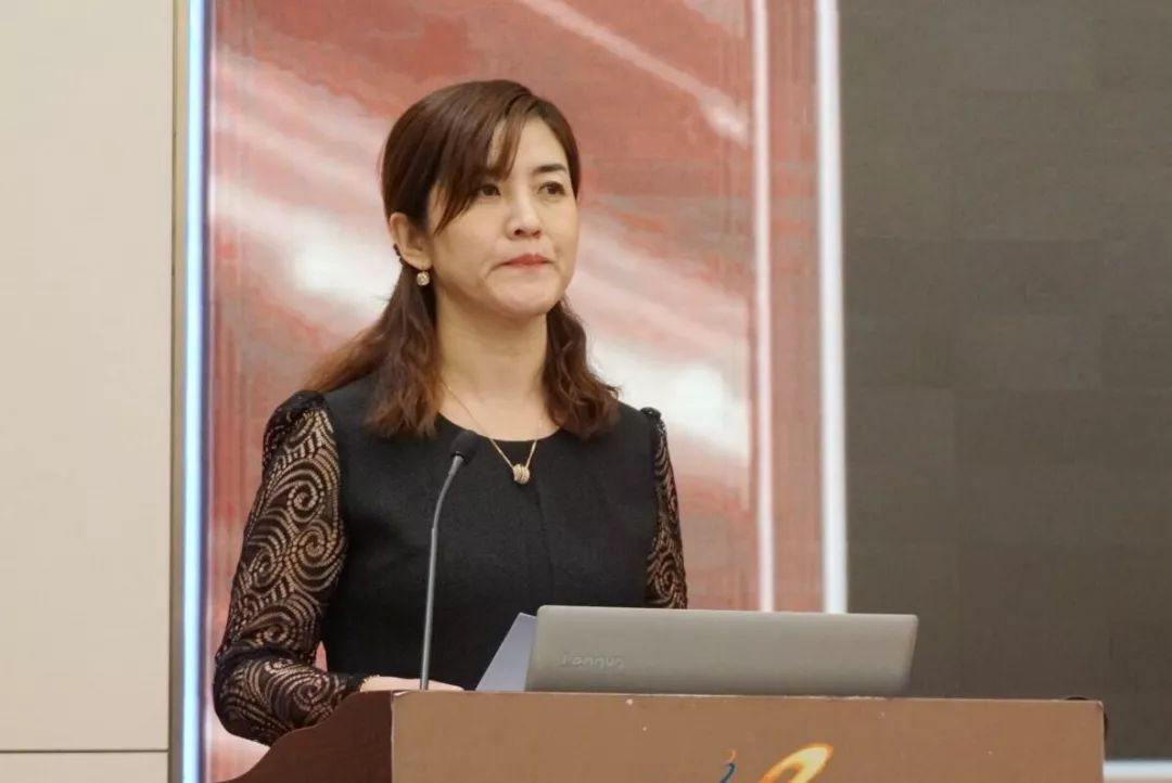 明星纸业有限公司总经理赵耀强会议同期还召开了广东省造纸行业协会第