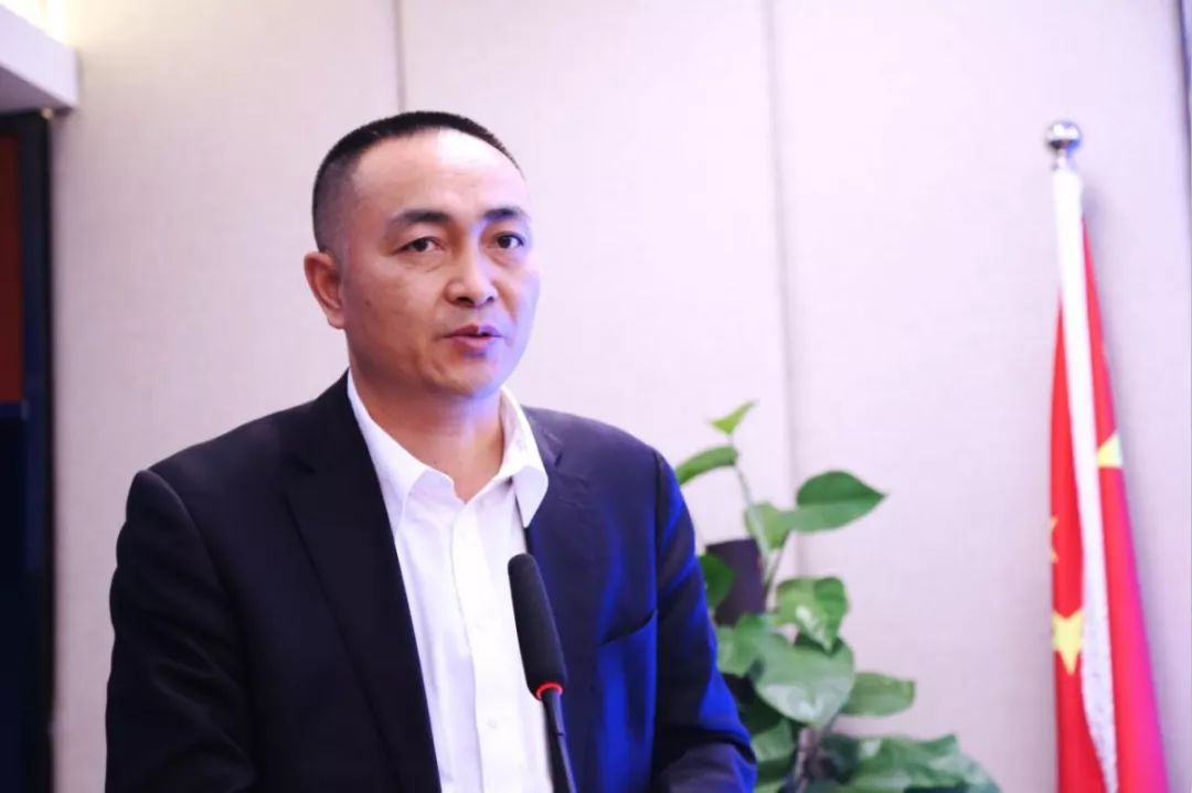 重整行装再出发中建四局六公司召开干部大会