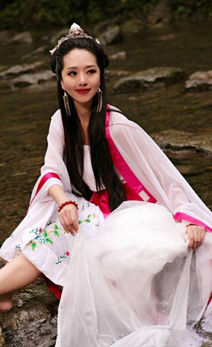 在没有洗衣机的古代,古人是如何洗衣服?方法令人想不到!