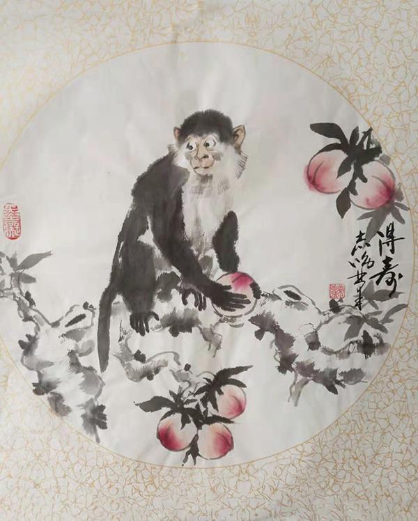 酷爱大师作品,爱绘画,擅长动物,尤其是擅画猿猴,多次参加国家,省,市