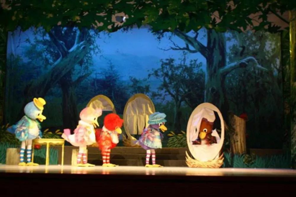 2011年获"首届中国儿童戏剧节优秀展演剧目奖" 2012年获"第二届中国