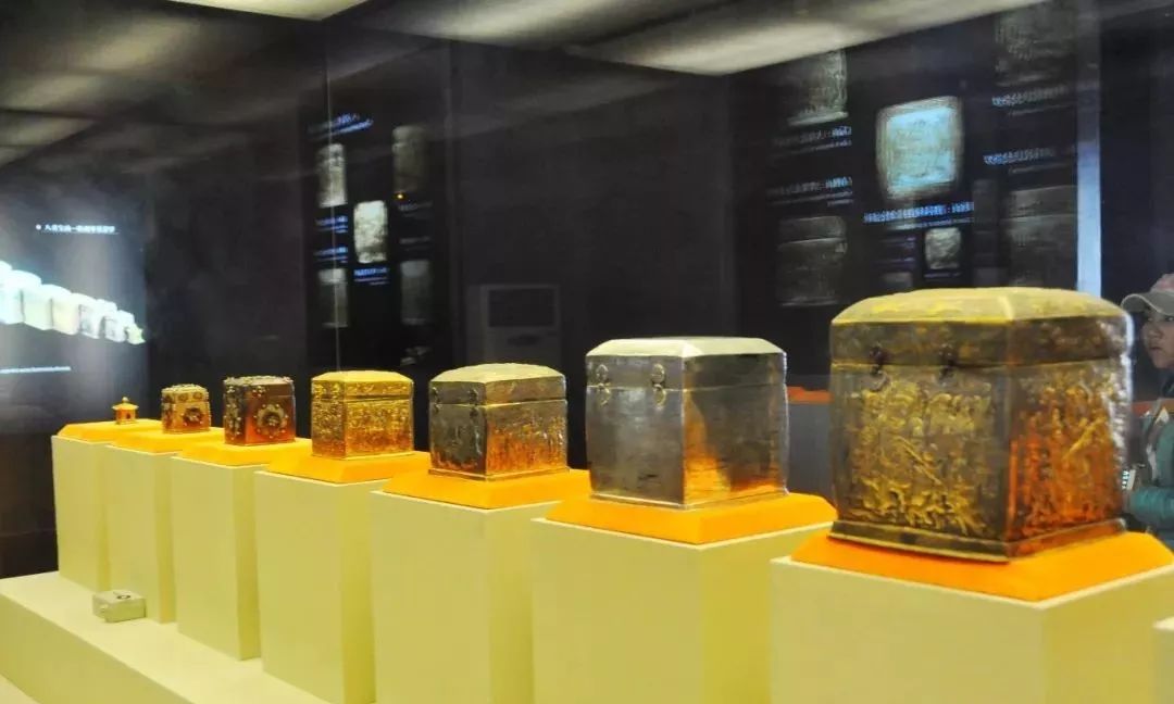 户籍登记年龄: 1987年 出生时间: 唐咸通十四年 现住址:法门寺博物馆