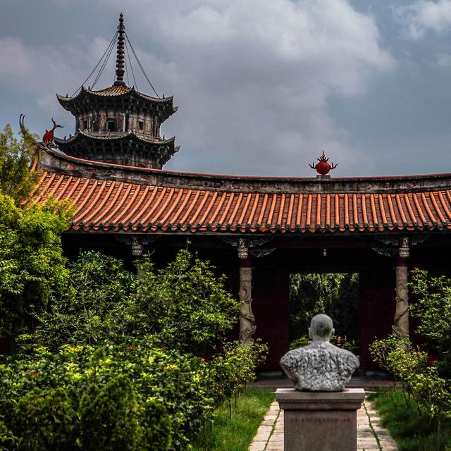 尊胜▲后又看破红尘，李叔同临终前为何悲欣交集？，与4个爱人《送别》