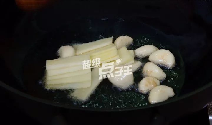 8cd4d98682294f25a507cd16a4a1619b.jpeg