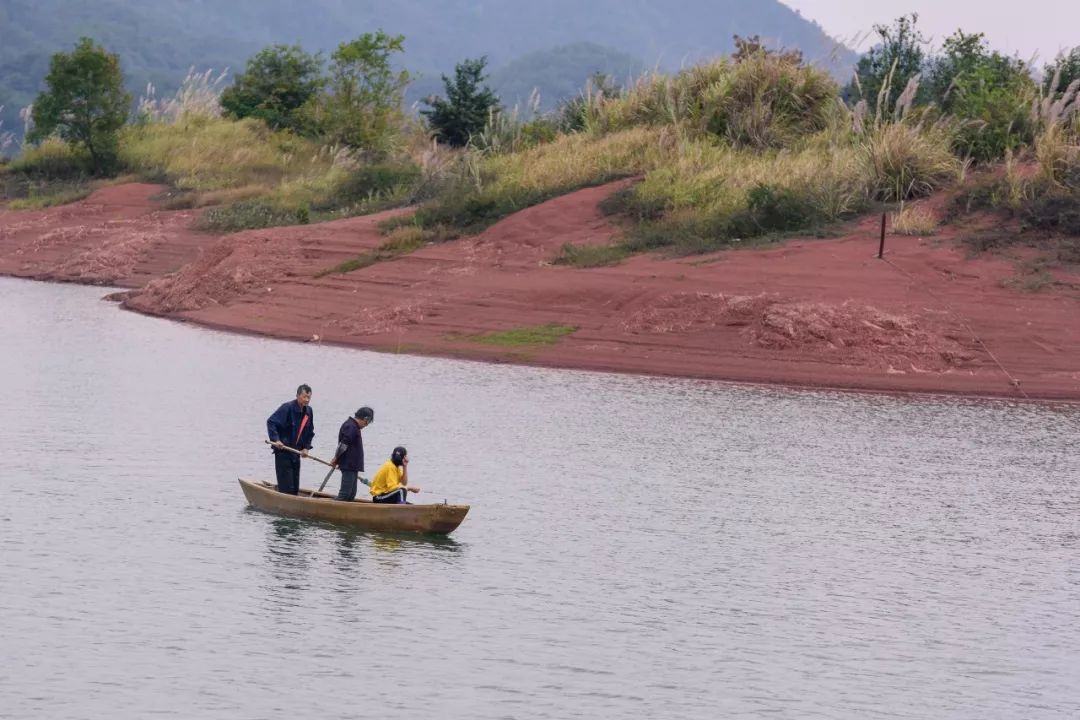 千岛湖有多少人口_千岛湖底下有古城吗