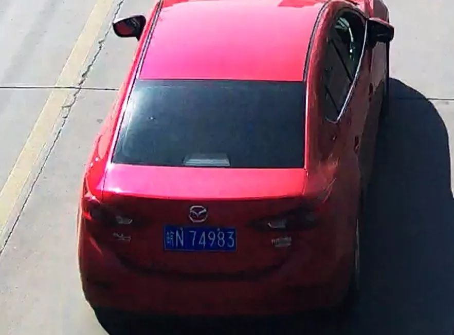 非机动车逆向 车牌:皖n74983 地点: 门前 车牌:皖ns3939 地点:解放路