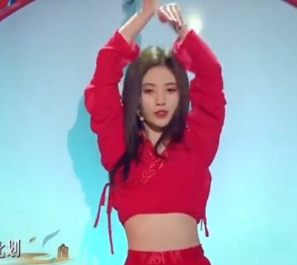 15731022051842ab9460fb325d69cd01.jpeg