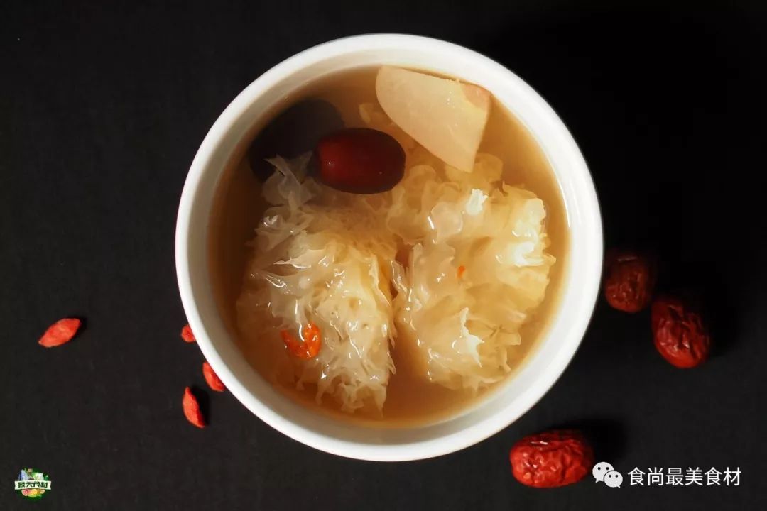 银耳煮梨的功效与作用 163e5cec77f042658ebc29d2319f94e3.jpeg