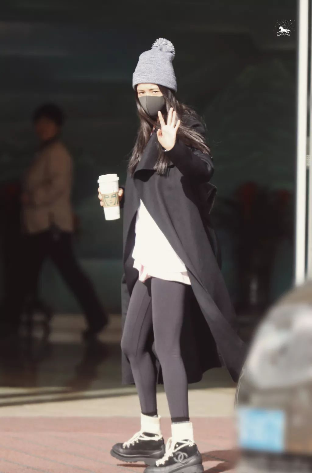 lululemon 外套穿搭 221ec470cdaa43e985b6bb9c4fd4293f.jpeg