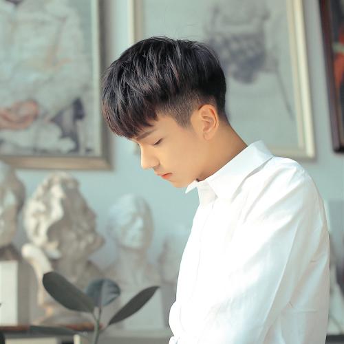 男生如何变帅思路 6af7816305034ca49545ce6a6242fe4c.jpeg