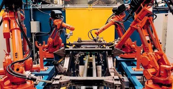 人社部发文！机器人带来的新职业：系统运维员就业现状分析报告出炉！