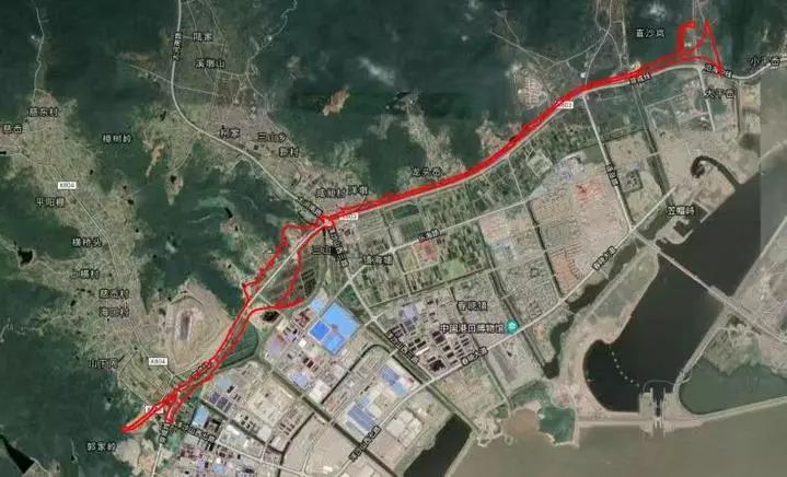 起于北仑春晓这条高速公路建成后到鄞州塘溪只需15分钟