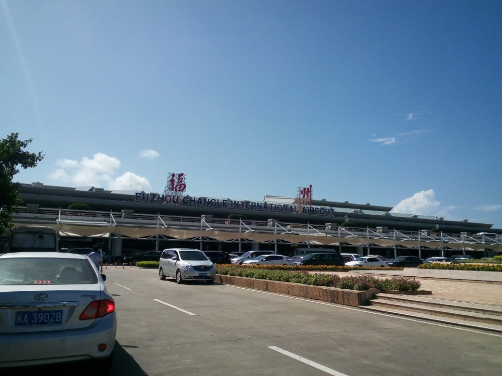 香港机场回广州怎么搭交通工具_香港机场图片高清