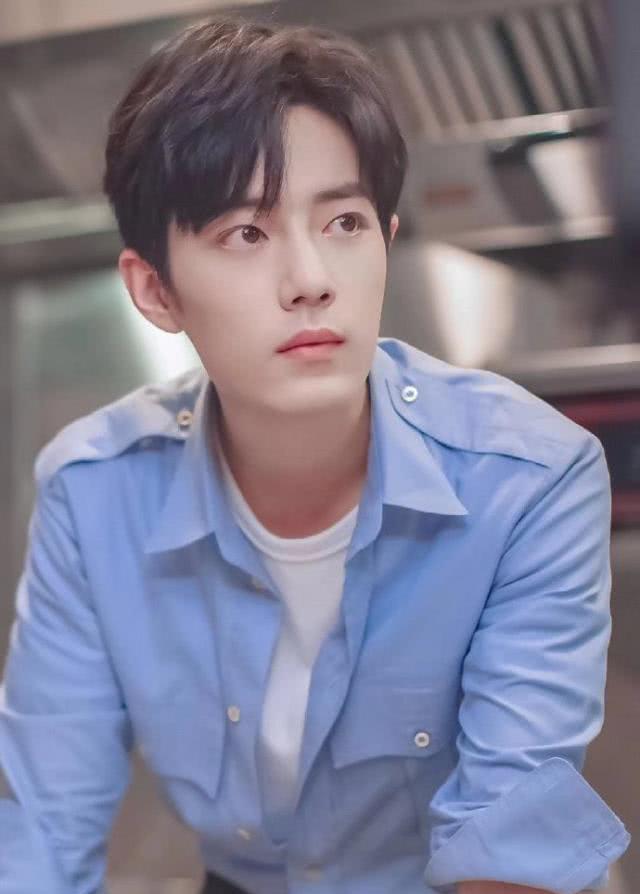 肖战的男朋女朋友是谁，肖战的男朋友是谁?叫什么名字?？