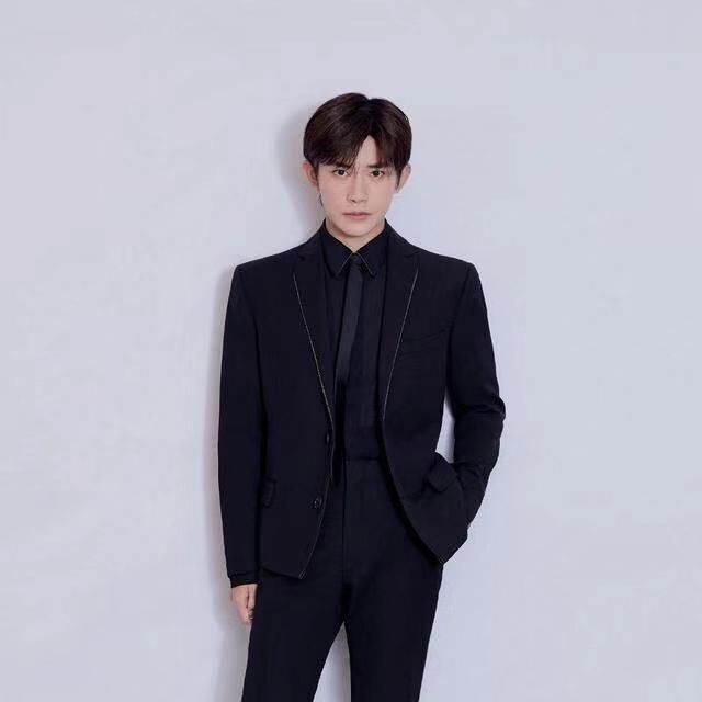 三个00后男神猝不及防间就长大了