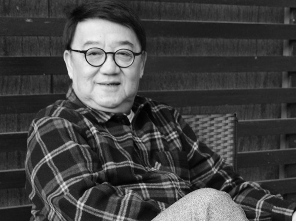 《万里长城永不倒》曲作者、香港资深音乐人黎小田病逝