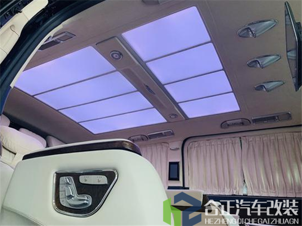 奔驰唯雅诺内饰改装。合正内饰增添豪华色彩_搜狐汽车_搜狐网