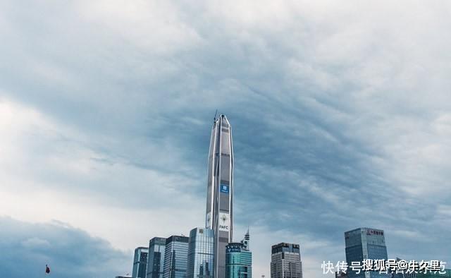 深圳市经济总量在前国排几_深圳市石岩总部经济园(2)