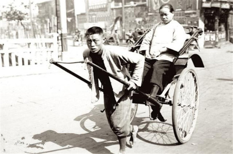 民国十三年是什么 209773d1e9cd4cfb9c1edaeebe93d584.jpeg